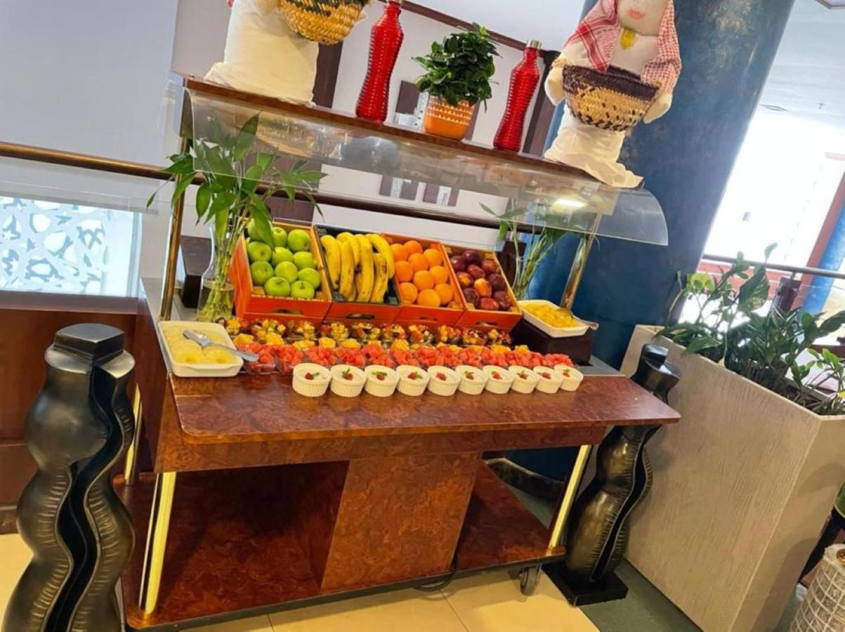 胡拜尔金色郁金香酒店 阿可贺巴 外观 照片